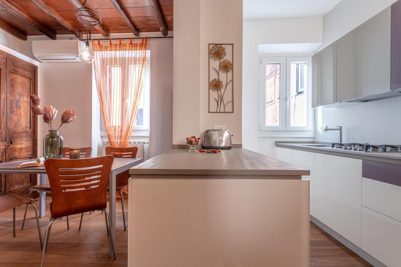 Emma - Lovely Suite In Trastevere Rom Exterior foto